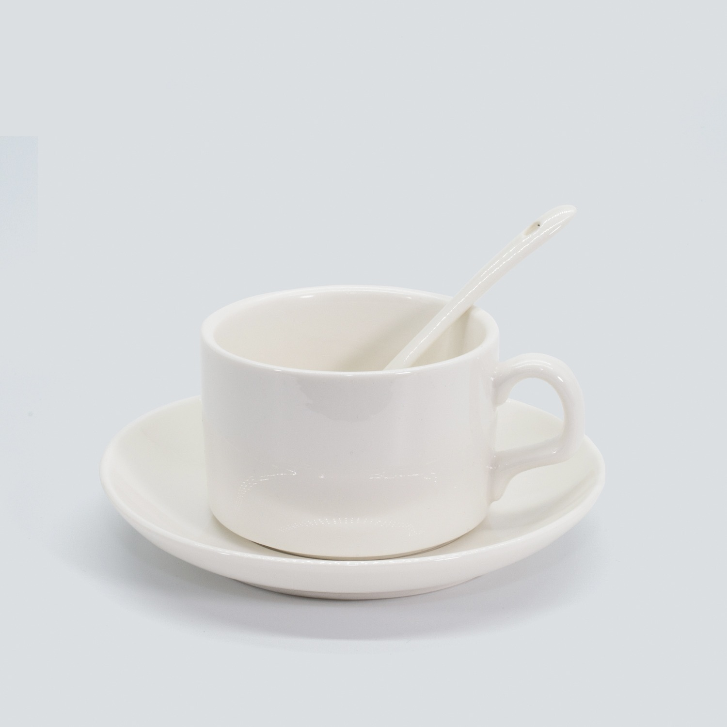 TAZA DE CAFÉ CON PLATILLO
